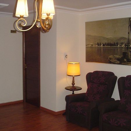 Hostal Cabrera Motril Extérieur photo