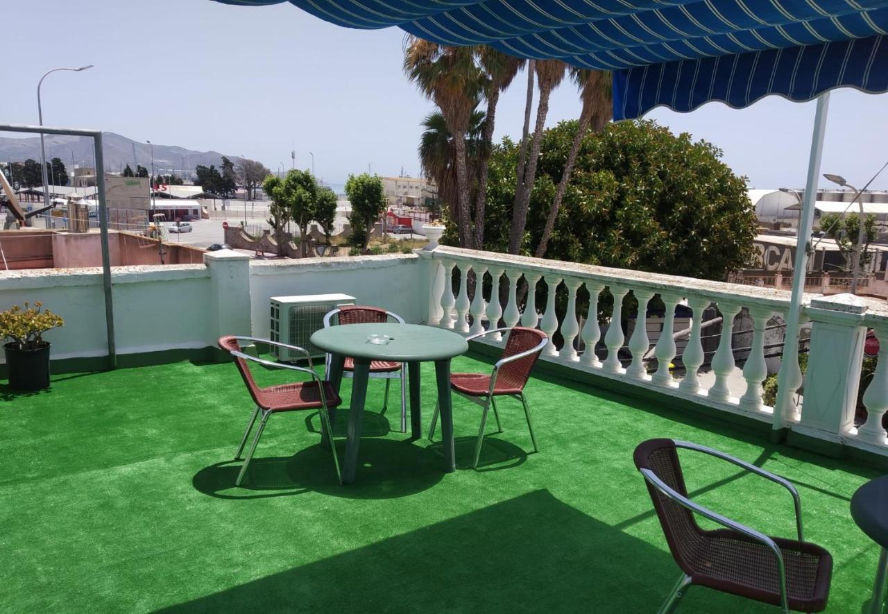 Hostal Cabrera Motril Extérieur photo