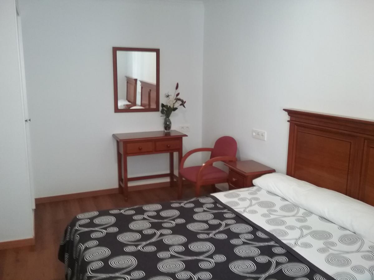 Hostal Cabrera Motril Extérieur photo