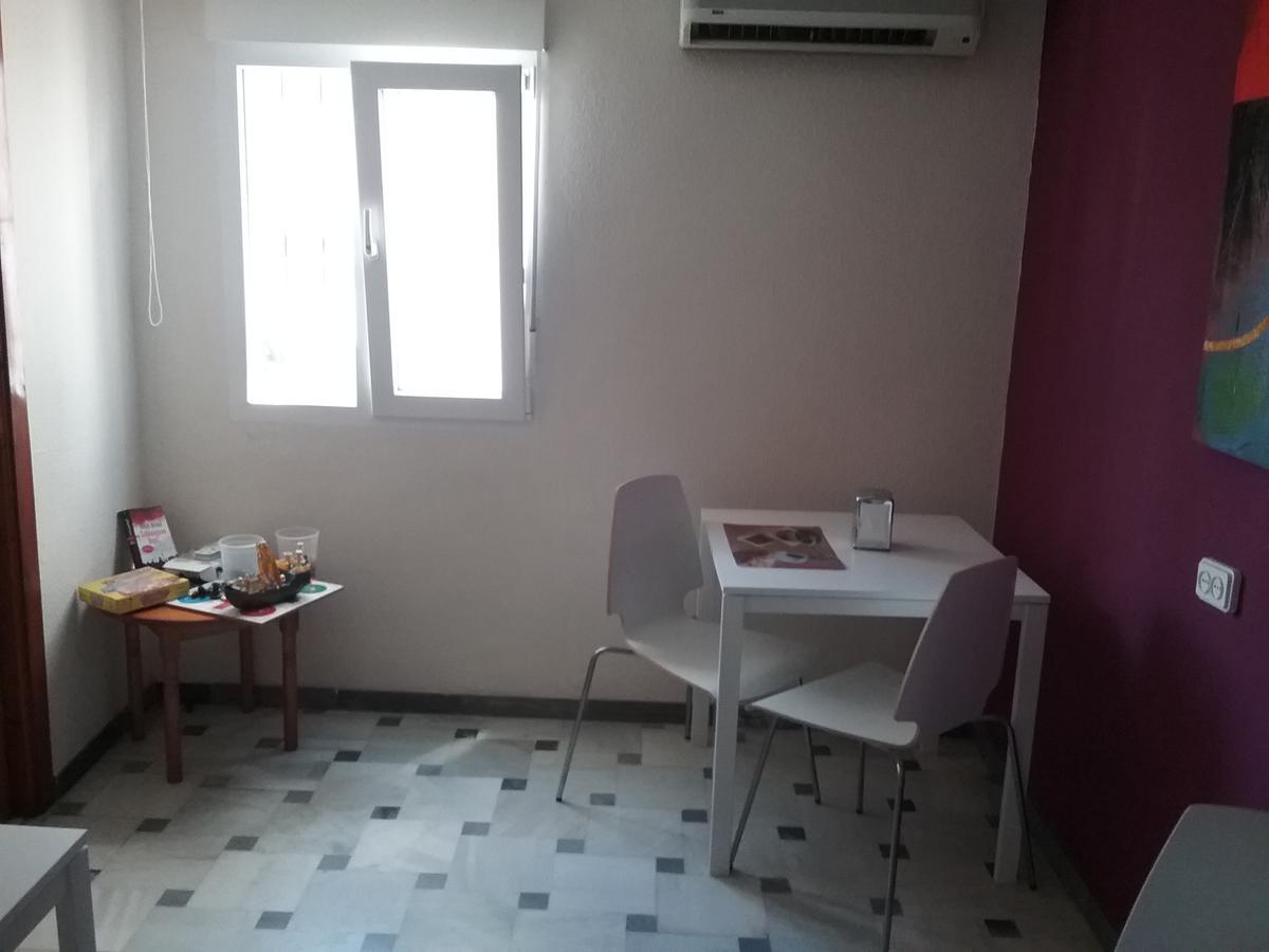 Hostal Cabrera Motril Extérieur photo